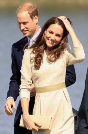 Photo of Kate Middleton style - Prince William and Catherine the Duchess of Cambridge in Yellowknife.jpg